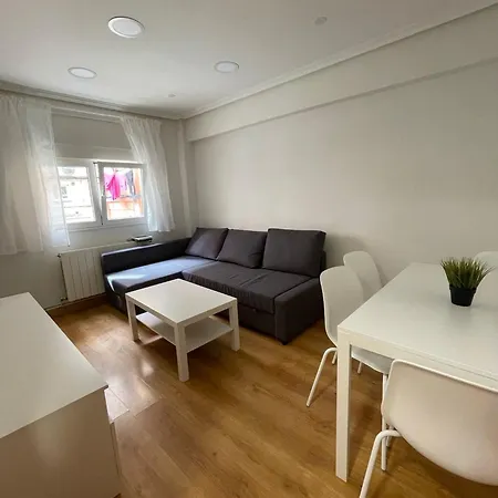 Apartamento En El Centro - Cercano A La Playa
