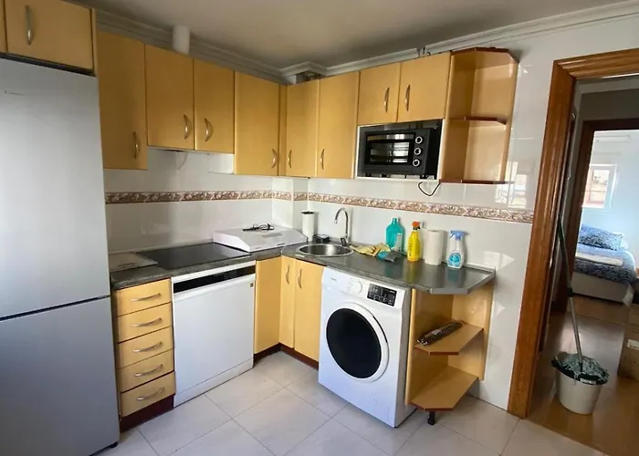 En El Centro - Cercano A La Playa Apartamento *