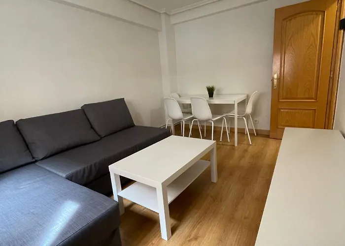 En El Centro - Cercano A La Playa Apartamento *