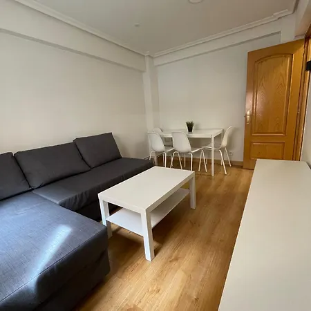 En El Centro - Cercano A La Playa Appartamento *